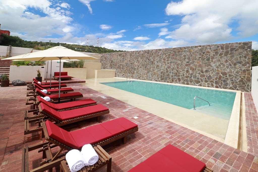 Albor San Miguel De Allende Tapestry Collection By Hilton Bekvämligheter bild