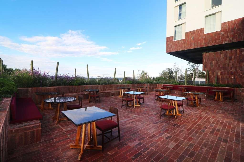 Albor San Miguel De Allende Tapestry Collection By Hilton Restaurang bild