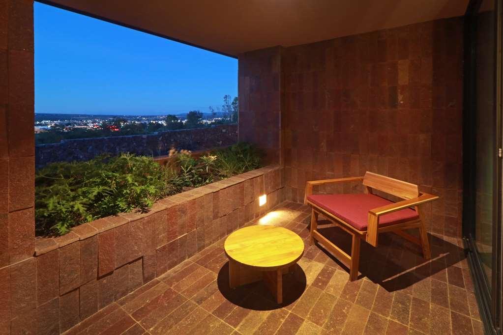 Albor San Miguel De Allende Tapestry Collection By Hilton Rum bild